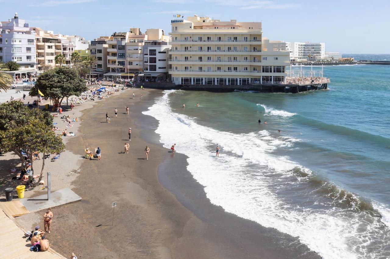Amazing Beachfront Property Casa Corina I El Medano  Exterior photo