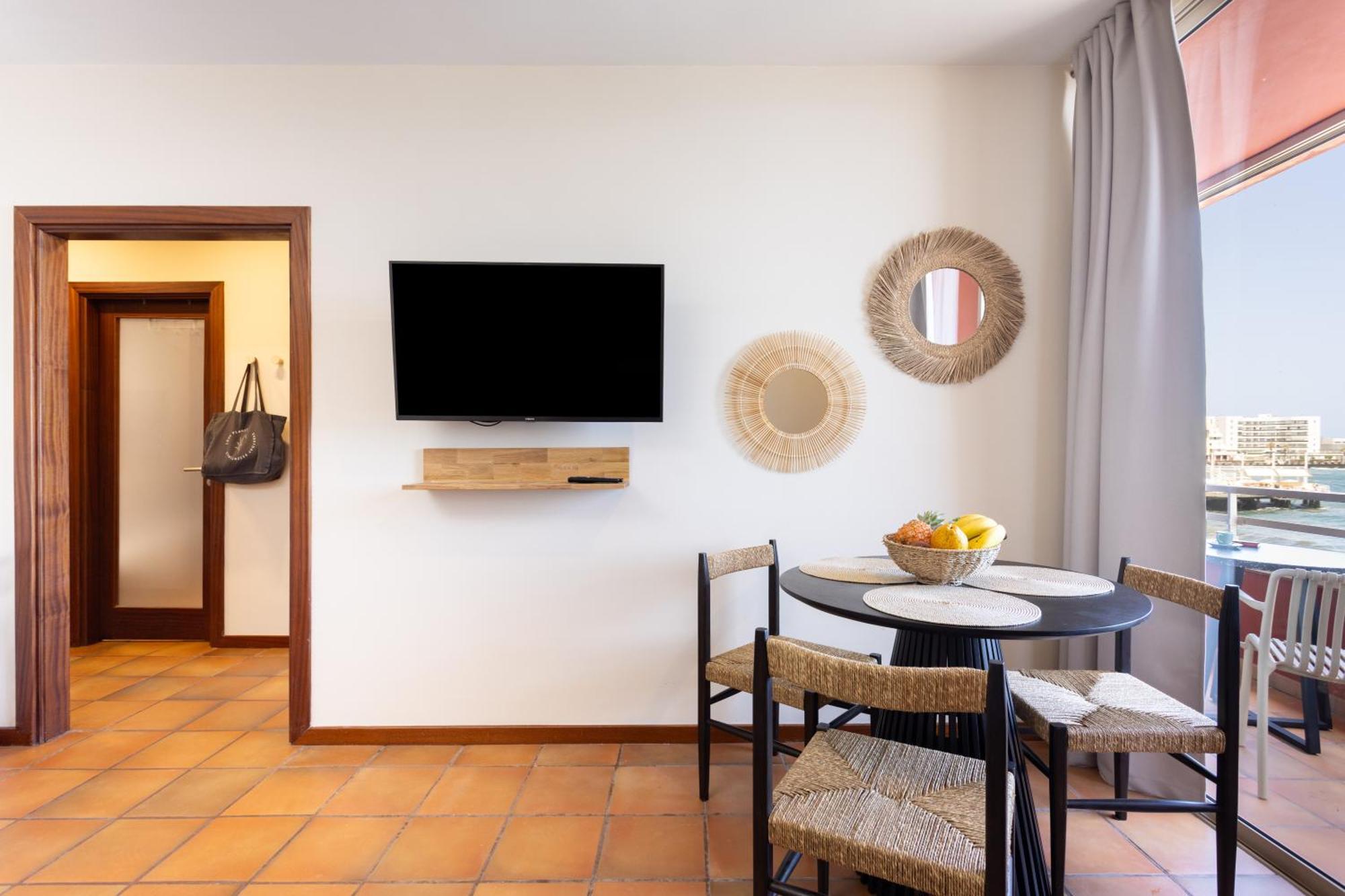 Amazing Beachfront Property Casa Corina I El Medano  Exterior photo